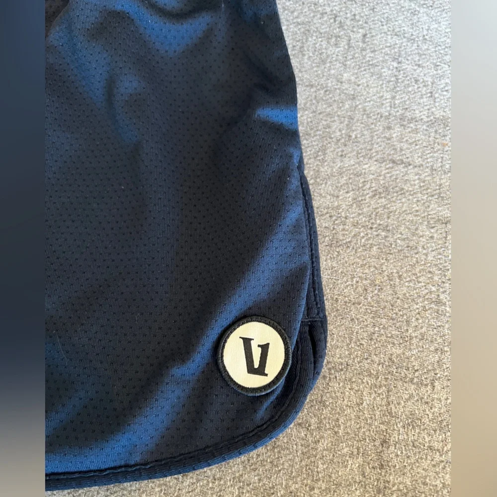 Vuori Micro Mesh High Rise Performance Short 2.5” Ink Blue-Black Small